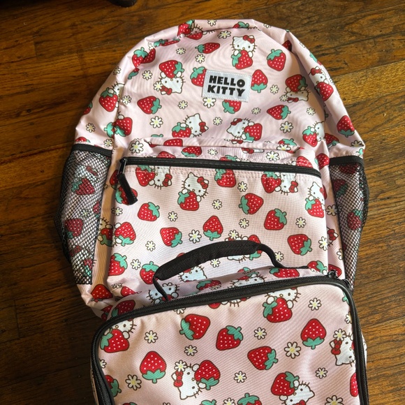 Hello Kitty Strawberry Backpack & Lunch Bag - Picture 1 of 2
